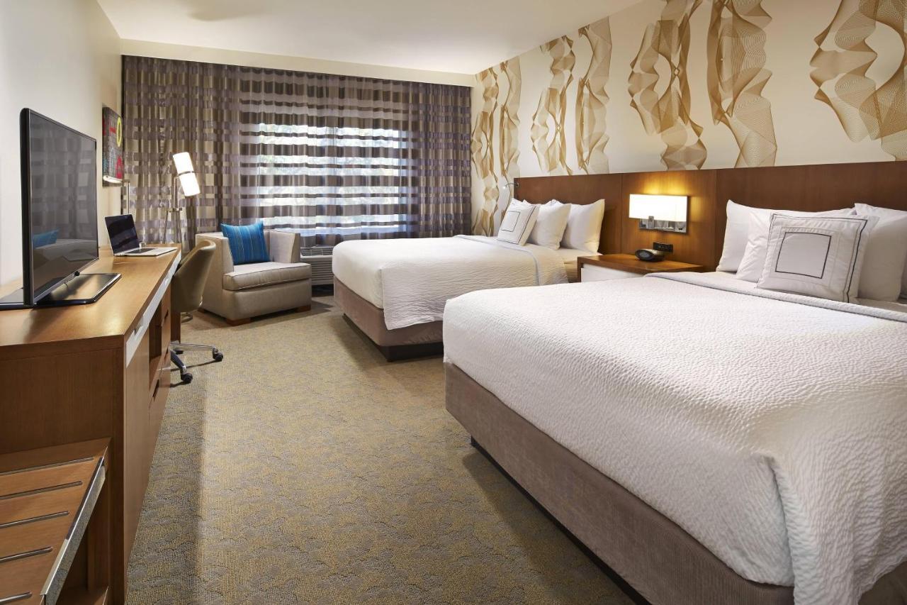 Courtyard By Marriott Sunnyvale Silicon Valley Exterior foto