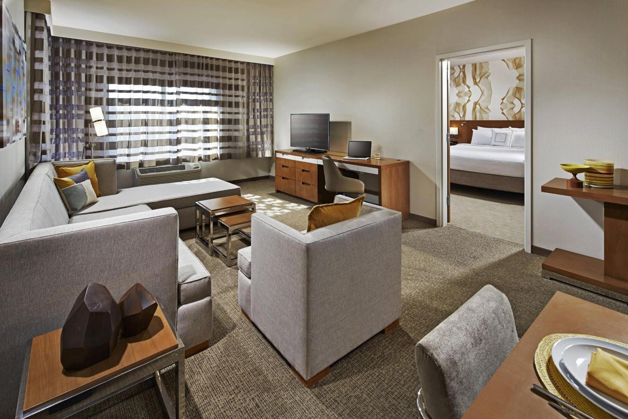 Courtyard By Marriott Sunnyvale Silicon Valley Exterior foto
